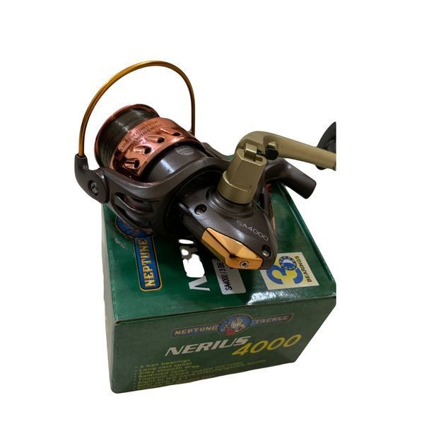 Stock reel SA4000 / 3 BB, platting Graphit spool with fishing line photo